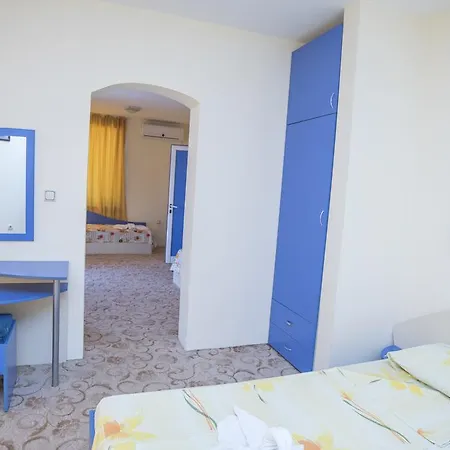 Family Bohemi Hotel Rawda